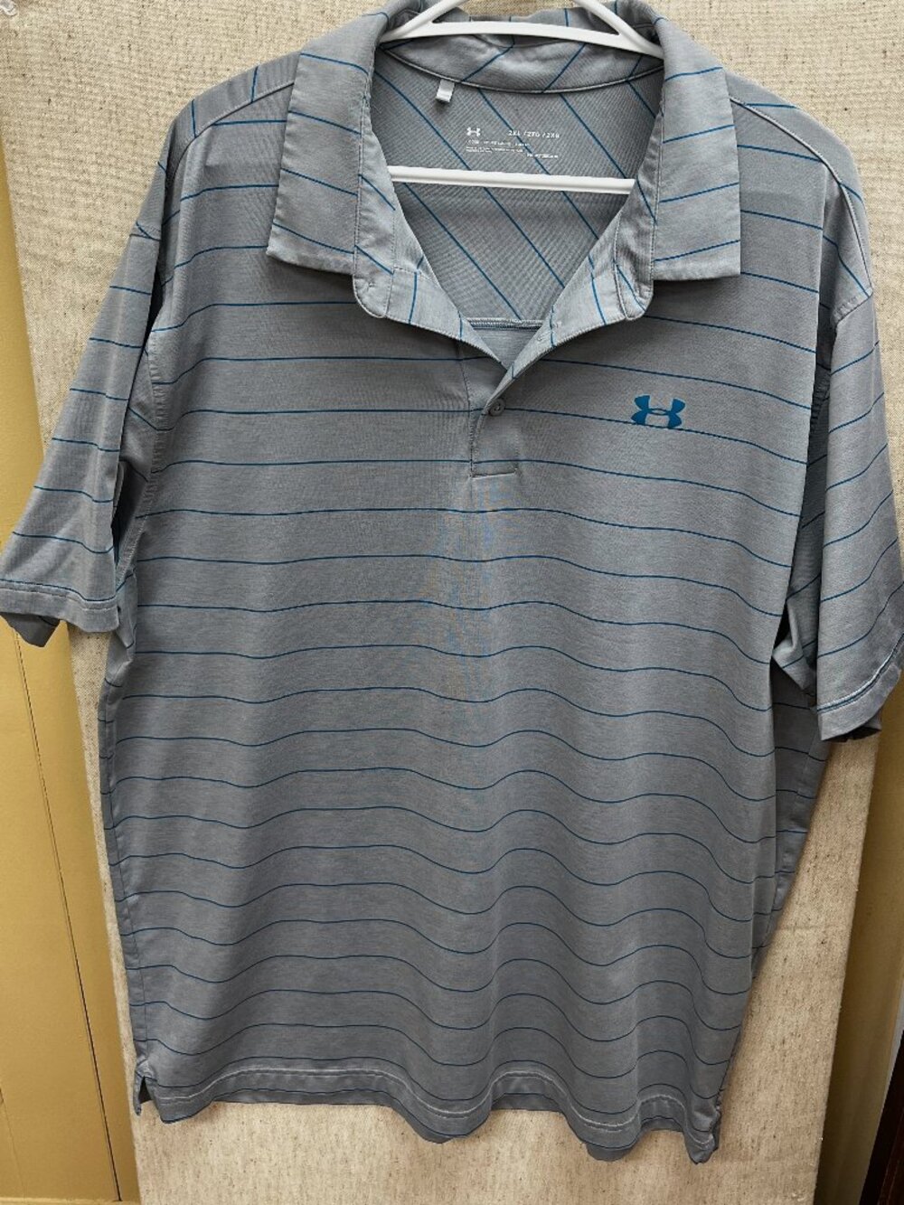 Under Armour Men's Grey & Blue Striped Performance Golf Polo Shirt - Size XL